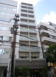 麹町二番町マンションの物件外観写真